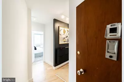 4200 NW Cathedral Avenue NW #1005, Washington, DC 20016 - Photo 2