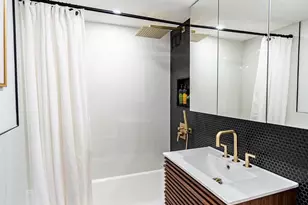 4200 NW Cathedral Ave NW, Washington, DC 20016 - Photo 54