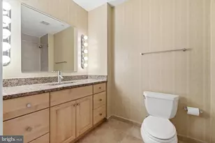 811 4th NW, Washington, DC 20001 - Photo 12