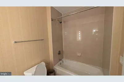 811 4th NW #1012, Washington, DC 20001 - Photo 12