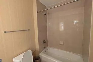 811 4th NW, Washington, DC 20001 - Photo 12