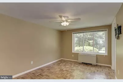 3033 New Mexico Avenue NW #203, Washington, DC 20016 - Photo 6