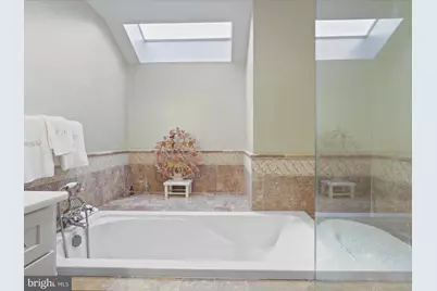 3929 Highwood Court NW, Washington, DC 20007 - Photo 26