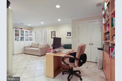3929 Highwood Court NW, Washington, DC 20007 - Photo 4