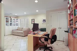 3929 Highwood Ct NW, Washington, DC 20007 - Photo 4