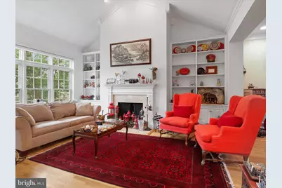 3929 Highwood Court NW, Washington, DC 20007 - Photo 10