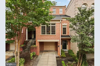 3929 Highwood Court NW, Washington, DC 20007 - Photo 2