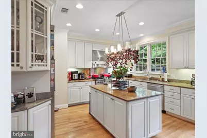 3929 Highwood Court NW, Washington, DC 20007 - Photo 18