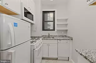 1010 25th St NW, Washington, DC 20037 - Photo 10