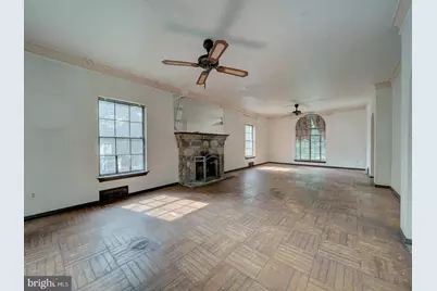 3819 Suitland Road SE, Washington, DC 20020 - Photo 6