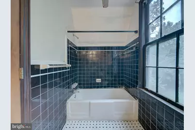 3819 Suitland Road SE, Washington, DC 20020 - Photo 32