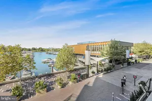 601 Wharf St SW, Washington, DC 20024 - Photo 4