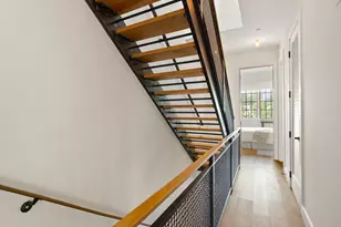 774 Girard St NW, Washington, DC 20001 - Photo 22