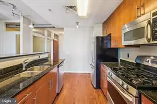 1390 Kenyon St NW, Washington, DC 20010 - Photo 4