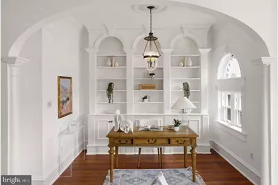 2110 O Street NW #3, Washington, DC 20037 - Photo 4