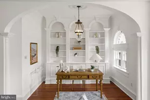 2110 O St NW, Washington, DC 20037 - Photo 4
