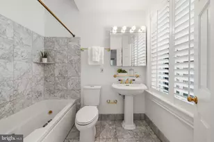 2110 O St NW, Washington, DC 20037 - Photo 20