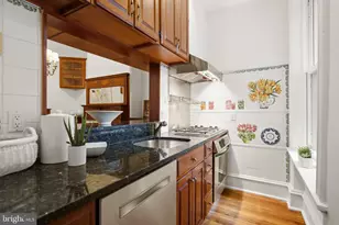 2110 O St NW, Washington, DC 20037 - Photo 14