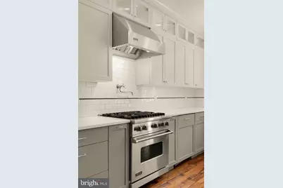 82 V Street NW, Washington, DC 20001 - Photo 12