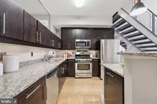 1390 Kenyon St NW, Washington, DC 20010 - Photo 6