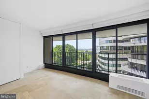2500 Virginia Ave NW, Washington, DC 20037 - Photo 20