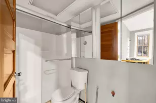 500 9th St SE, Washington, DC 20003 - Photo 12
