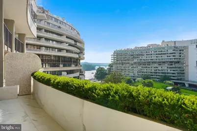 2500 Virginia Ave NW #715-S, Washington, DC 20037 - Photo 10