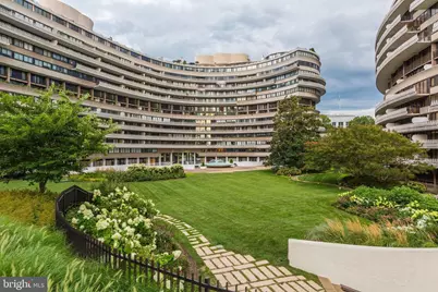 2500 Virginia Ave NW #715-S, Washington, DC 20037 - Photo 20