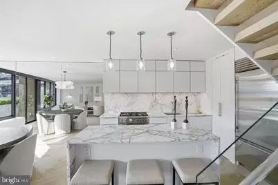 2500 Virginia Ave NW #715-S, Washington, DC 20037 - Photo 6