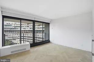 2500 Virginia Ave NW, Washington, DC 20037 - Photo 20