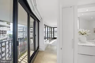 2500 Virginia Ave NW, Washington, DC 20037 - Photo 18