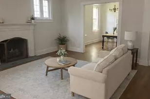 4218 38th St NW, Washington, DC 20016 - Photo 2