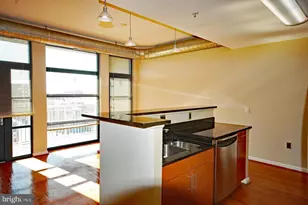 1390 Kenyon St NW, Washington, DC 20010 - Photo 4