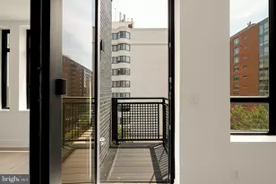 1128 10th St NW, Washington, DC 20001 - Photo 4