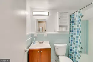2710 Macomb St NW, Washington, DC 20008 - Photo 10
