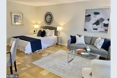 2710 Macomb Street NW #303, Washington, DC 20008 - Photo 2