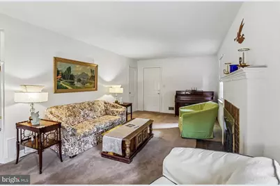 1674 Varnum Place NE, Washington, DC 20017 - Photo 8