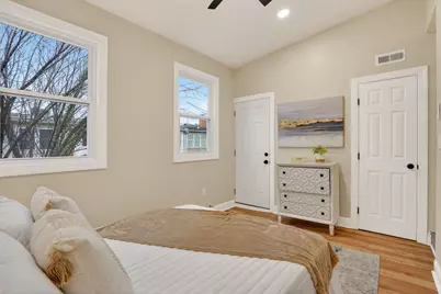 212 36th Street NE #3, Washington, DC 20019 - Photo 4