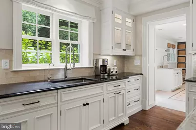 1726 Hoban Road NW, Washington, DC 20007 - Photo 12