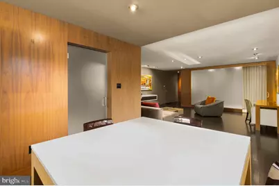 2725 39th Street NW #402, Washington, DC 20007 - Photo 6
