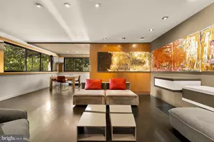 2725 39th Street NW, Washington, DC 20007 - Photo 2