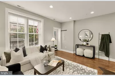 1018 13th Street SE #2, Washington, DC 20003 - Photo 2