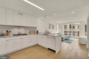 37 L St SE, Washington, DC 20003 - Photo 16