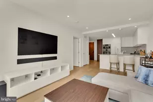 37 L St SE, Washington, DC 20003 - Photo 32