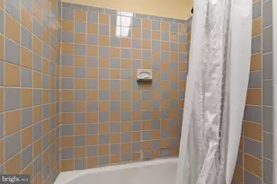 3477 Holmead Pl NW, Washington, DC 20010 - Photo 12