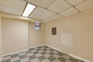 3477 Holmead Pl NW, Washington, DC 20010 - Photo 32
