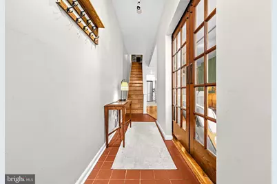 1327 Emerald Street NE, Washington, DC 20002 - Photo 12