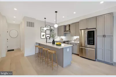 2121 3rd Street NE #1, Washington, DC 20002 - Photo 4