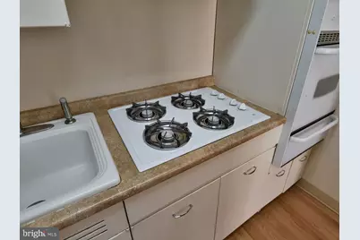 2401 H Street NW #810, Washington, DC 20037 - Photo 18