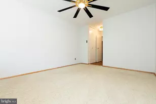 730 24th St NW, Washington, DC 20037 - Photo 10